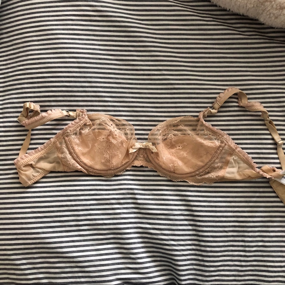 Elle Macpherson dainty balconet lace bra